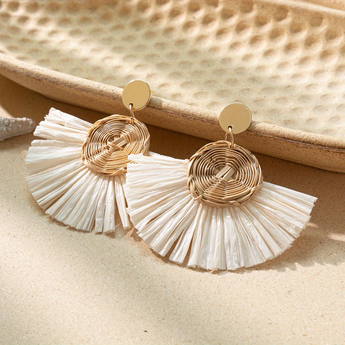 Raffia Grass Tassel Rattan Dangle Earrings Boho Vacation Style